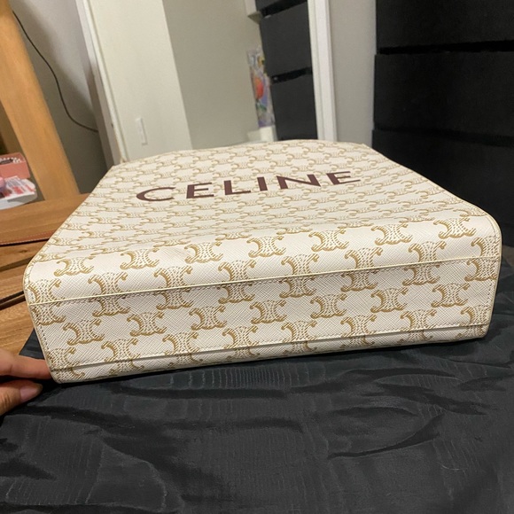 Celine Triomphe Small Vertical Cabas Bag - Picture 3 of 10